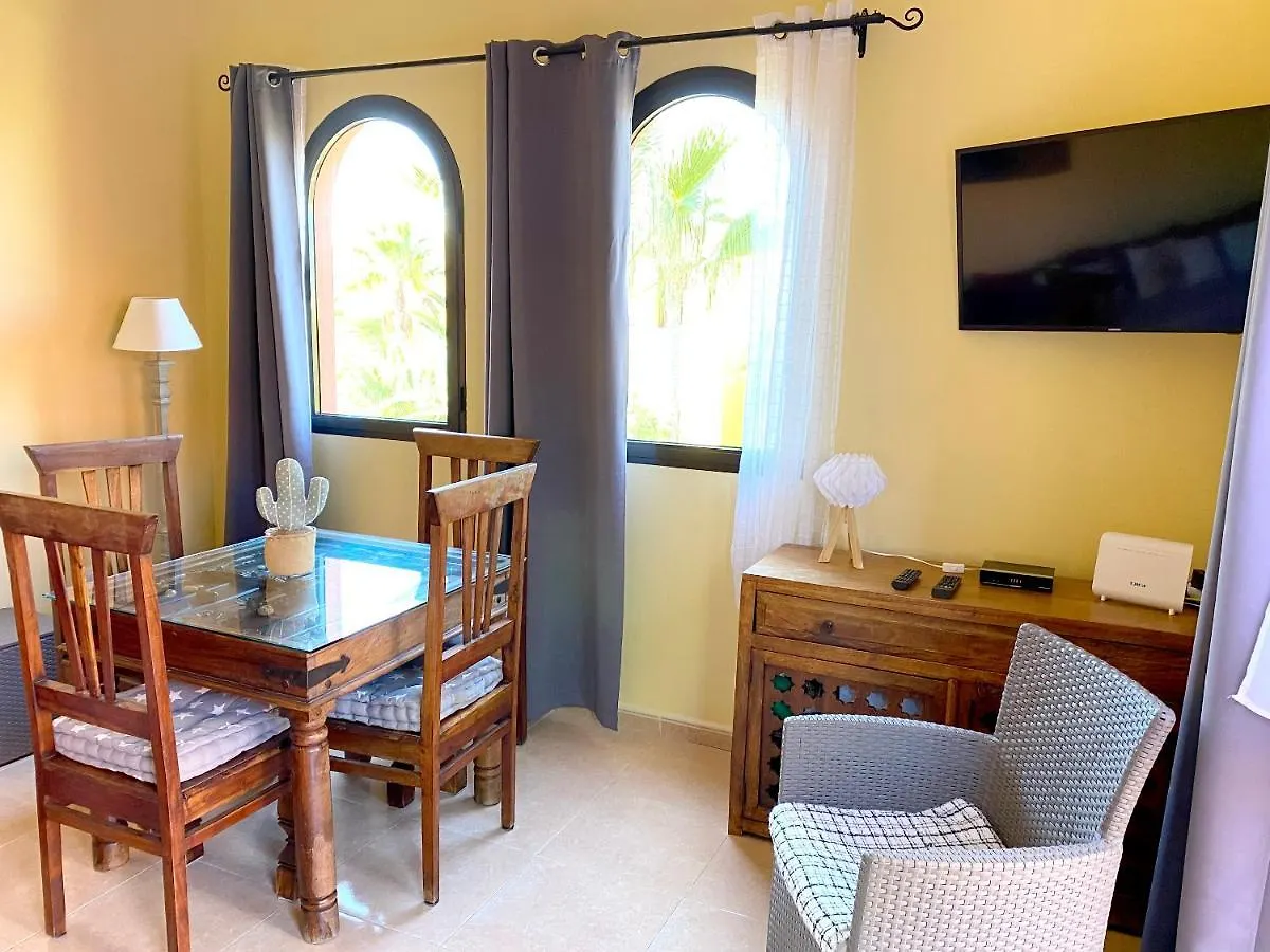 Cosy Apartment In Corralejo Shared Pool 55 M²