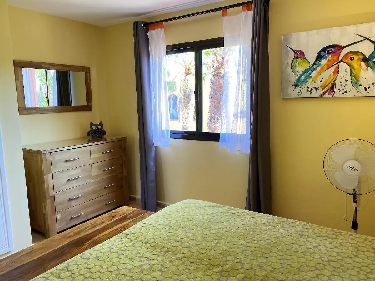 Cosy Apartment In Corralejo Shared Pool 55 M² ספרד